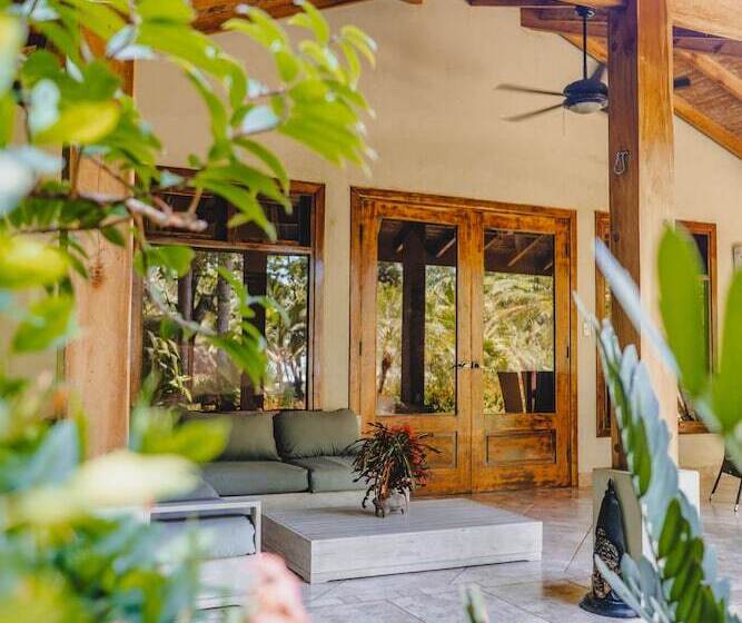 فندق Playa Cielo Beach Front