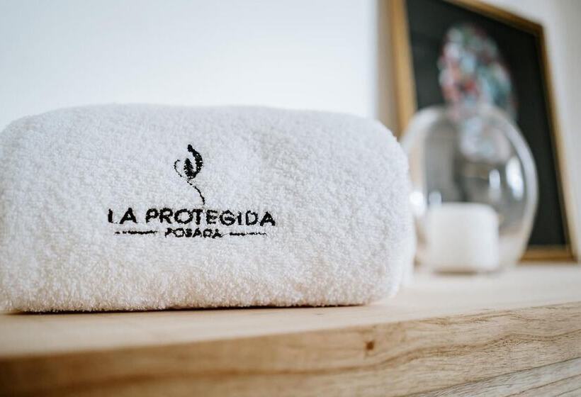 هتل Posada La Protegida