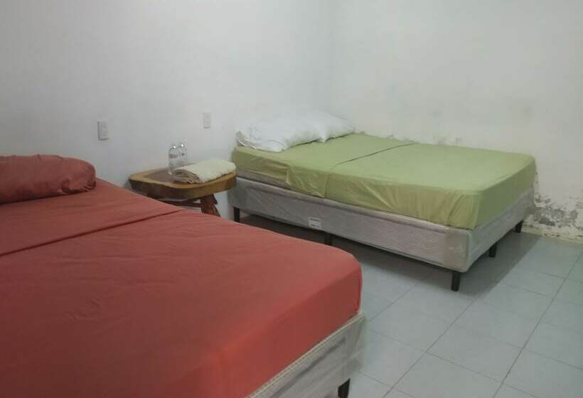 هتل Rancho Mama Juany