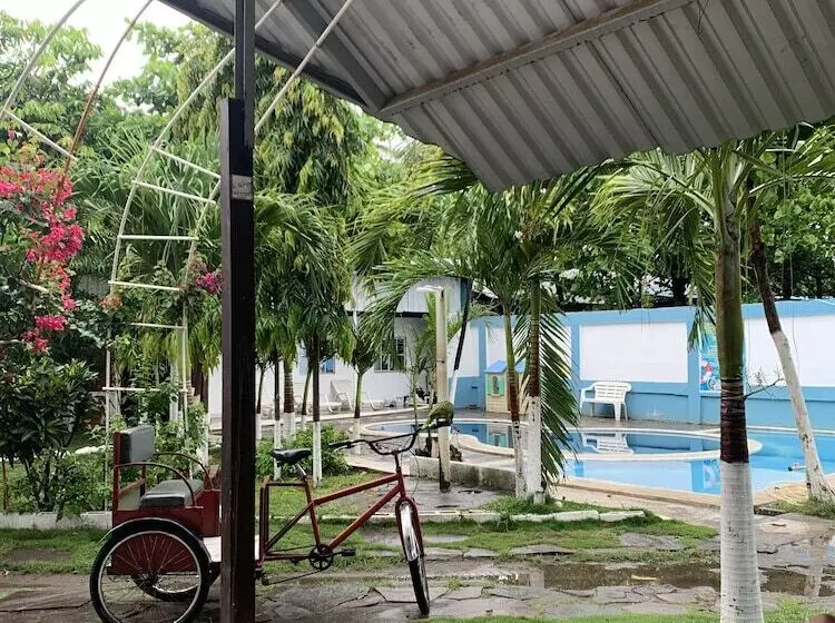 Hotelli Rancho Mama Juany