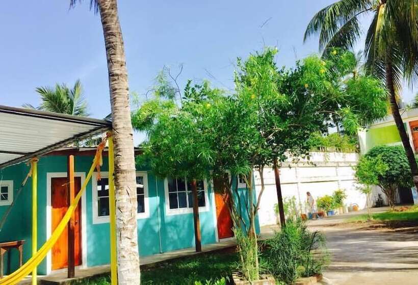 هتل Rancho Mama Juany