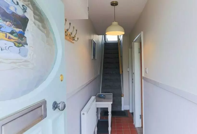 Moelwyn View Cottage