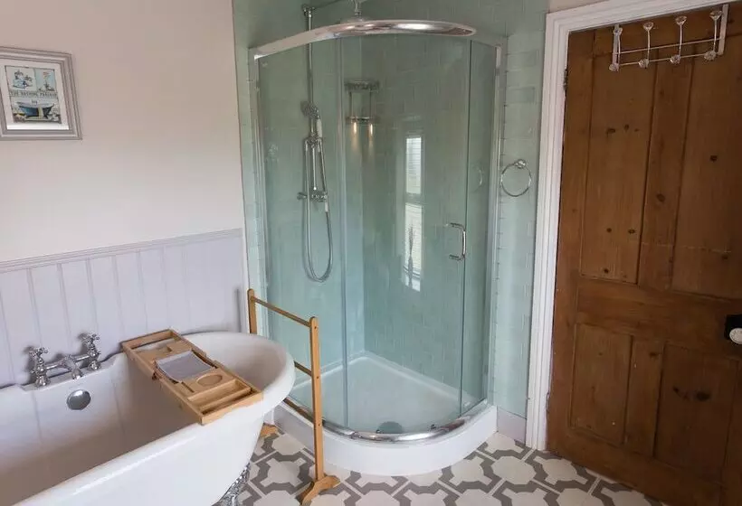 Moelwyn View Cottage