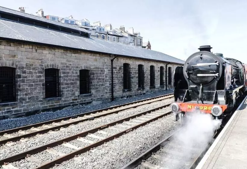 Olton Hall @ Engine Shed