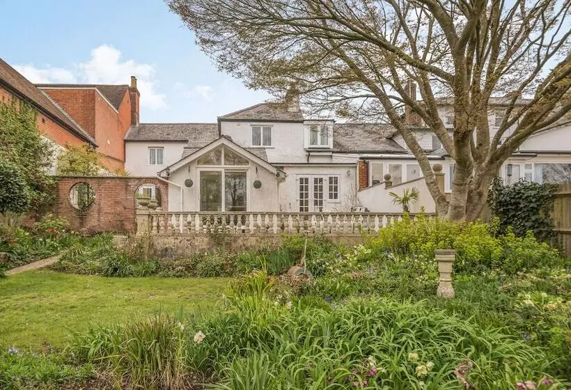 Riverside House