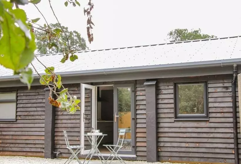 The Old Power House Cottage 2