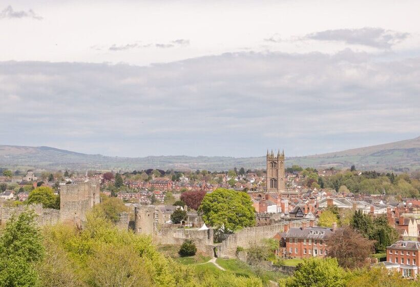 The Old Power House Cottage 2