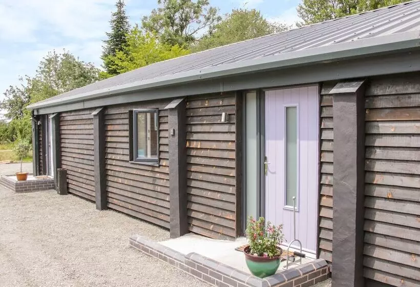 The Old Power House Cottage 2