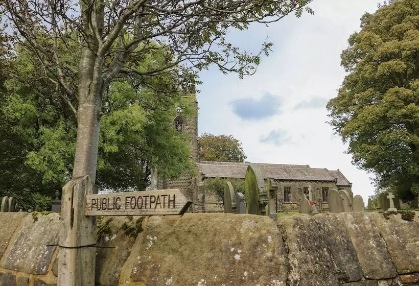 The Old Shippon Mews