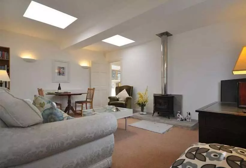 Fountain Cottage