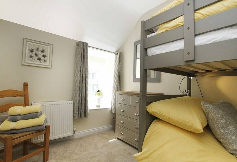 Garden Cottage   Rhoscolyn