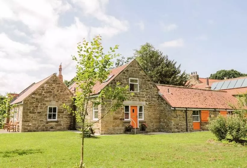 Plum Cottage