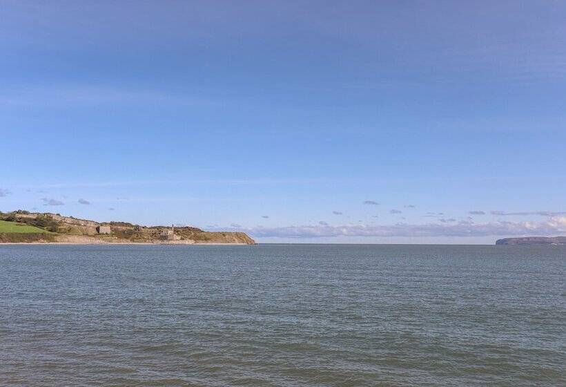 The Old Lifeboat House