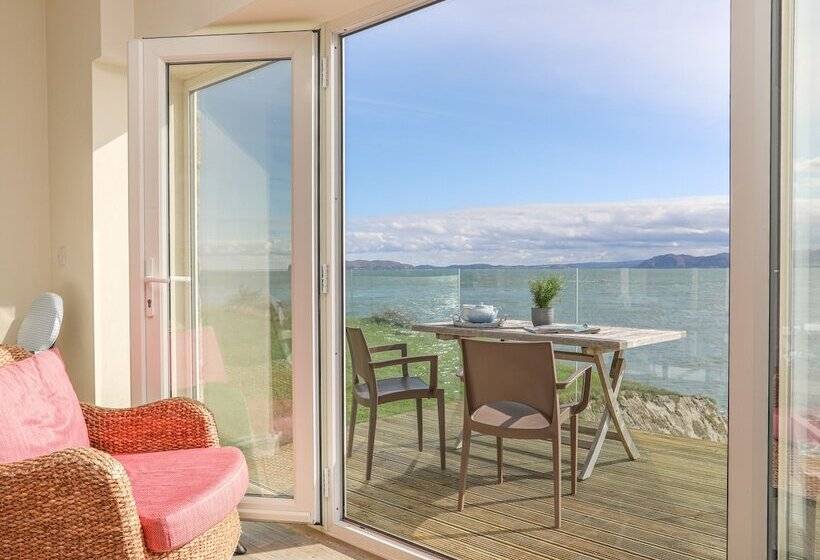 The Old Lifeboat House