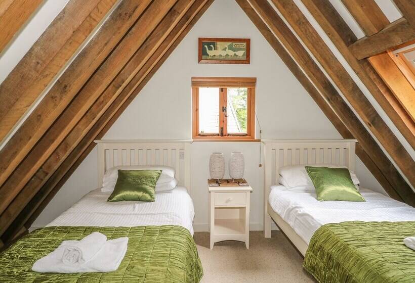 Trevinny Lodge No 37