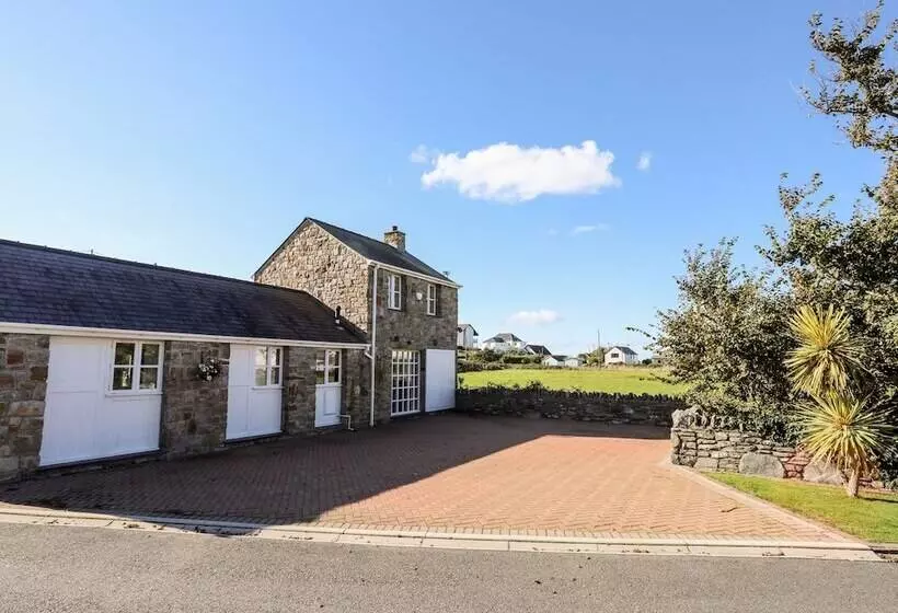 Tyn Towyn The Stables