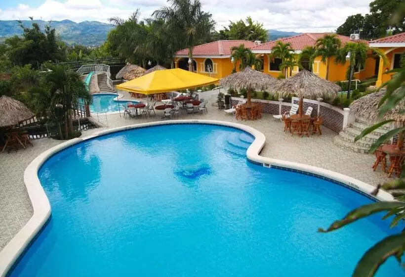 Apart Hotel Acuarious De Luis