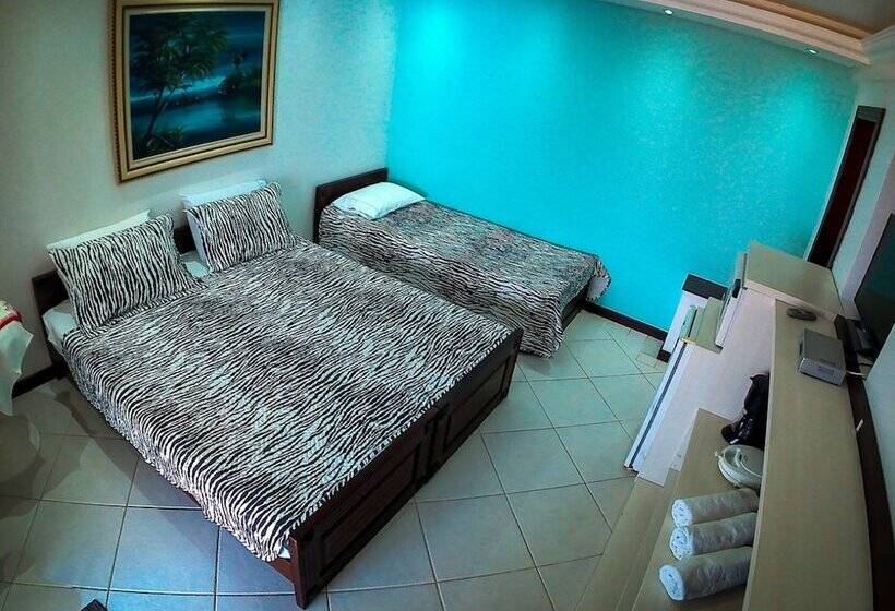 تختخواب و صبحانه Residencial Kalpas