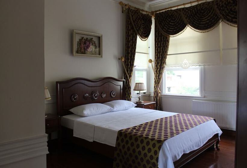 Hotel Calikusu Tarihi Besevler