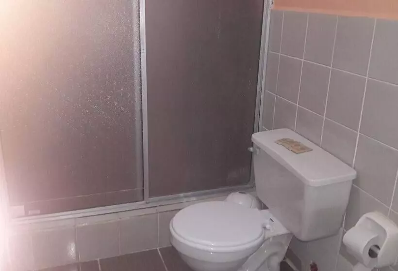 Hotelli Brisas Del Pacifico