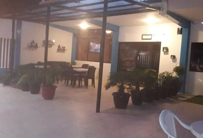 Hotelli Brisas Del Pacifico