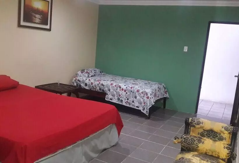 Hotelli Brisas Del Pacifico