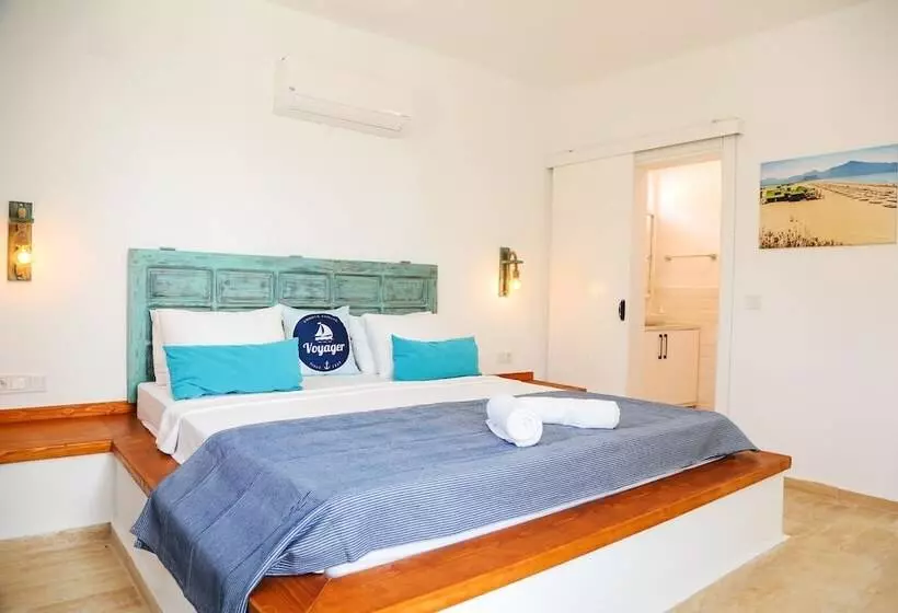 Hotelli Calypso Lakeview Villas