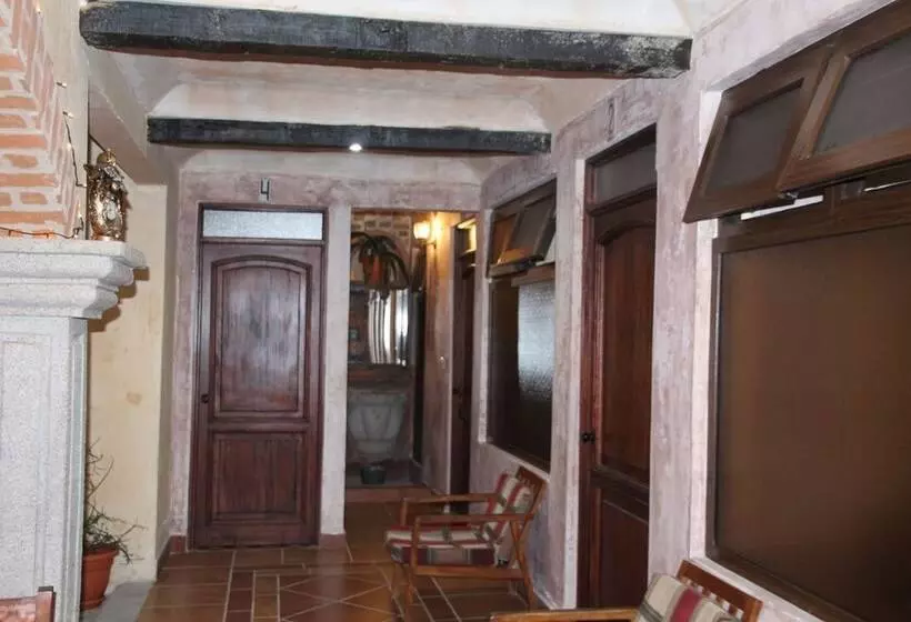 هتل Casa El Calvario