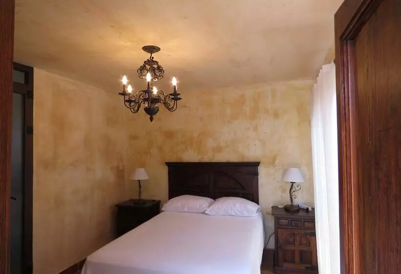 هتل Casa El Calvario