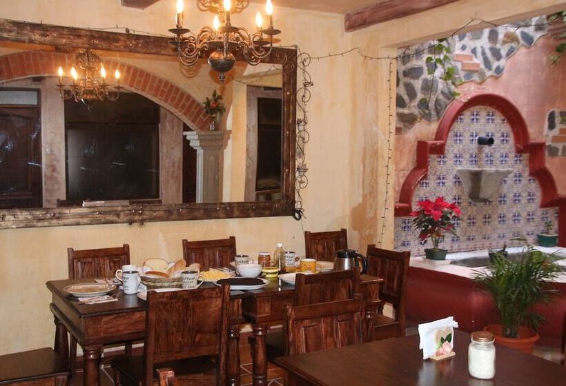 هتل Casa El Calvario