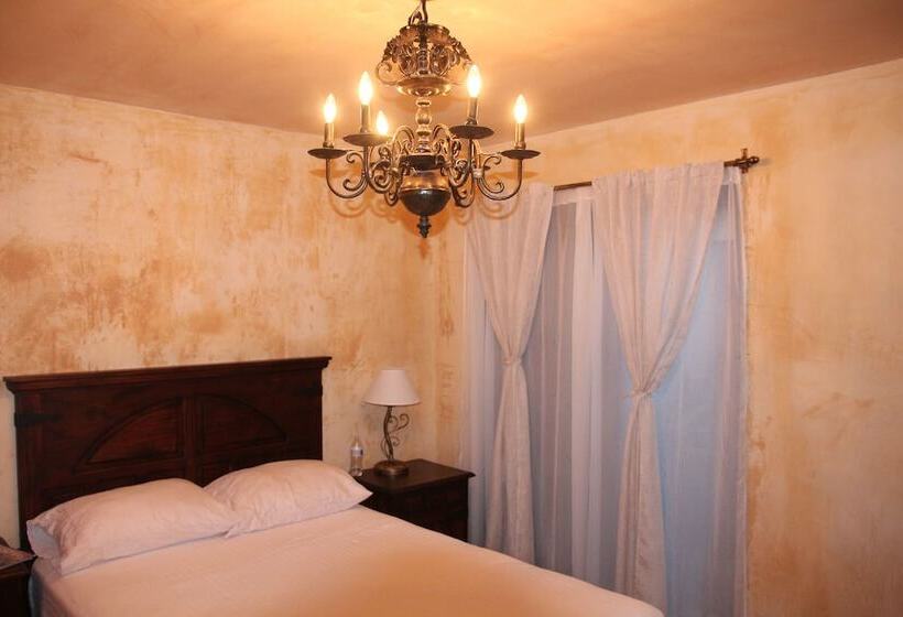 هتل Casa El Calvario