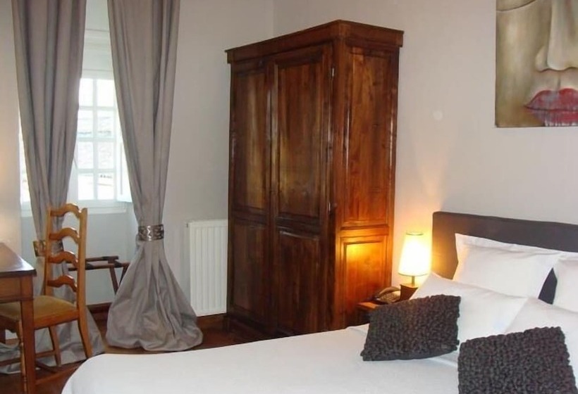 فندق Château Isabeau De Naujan