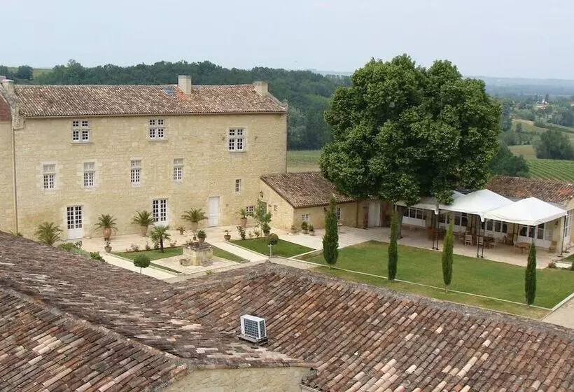 ホテル Château Isabeau De Naujan