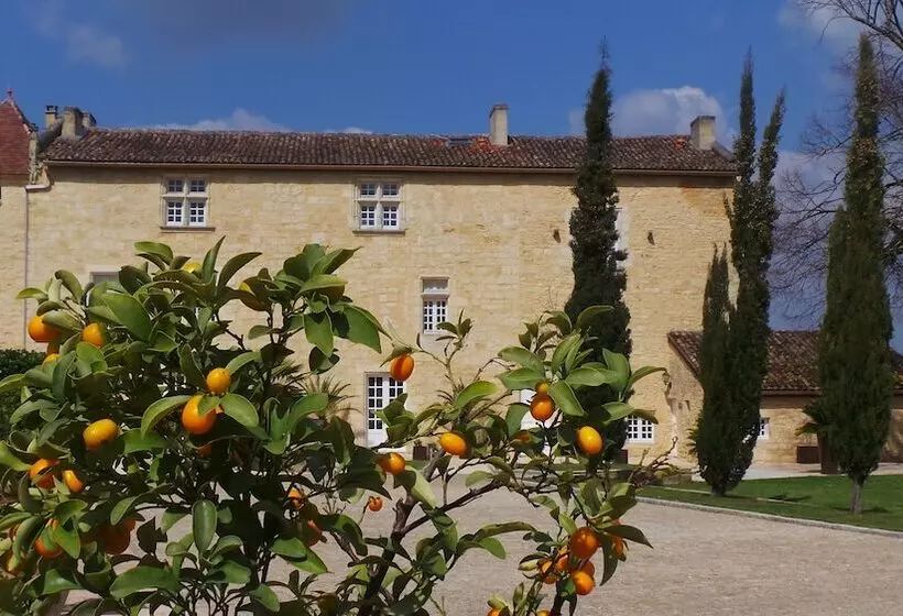 ホテル Château Isabeau De Naujan