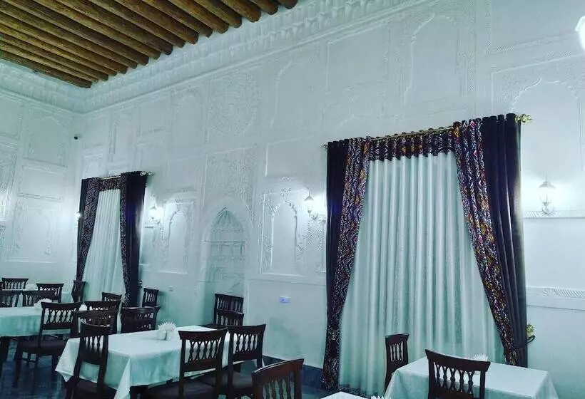 ホテル New Star Khiva