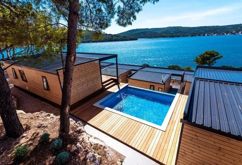 Hotelli Olivia Green Camping