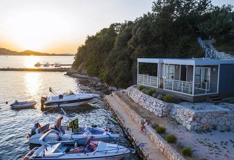 Hotelli Olivia Green Camping