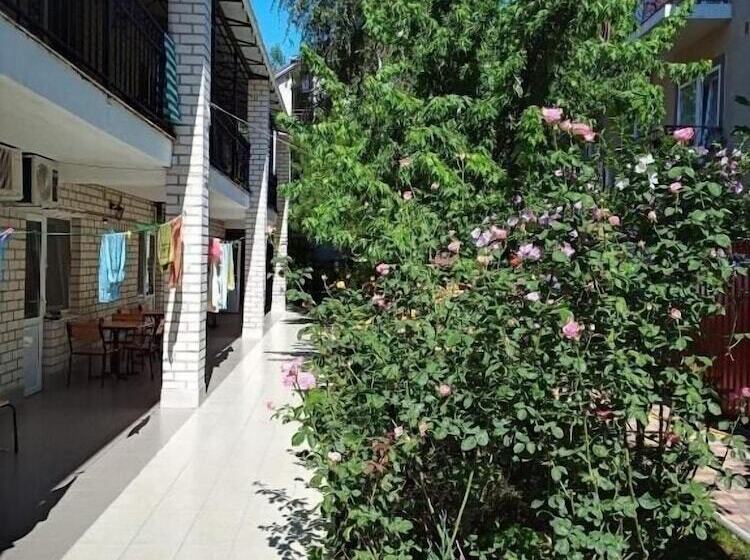 בית מלון כפרי Pansionat Otrada