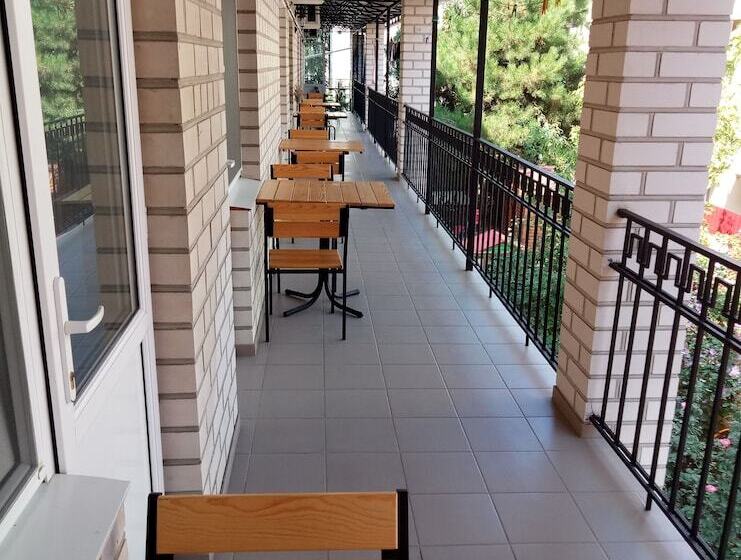 בית מלון כפרי Pansionat Otrada