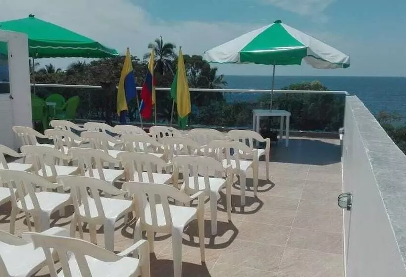 Hotelli Playa Verde Cienaga