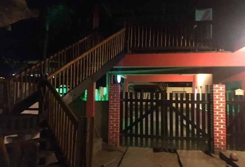 호텔 Pousada Do Rei