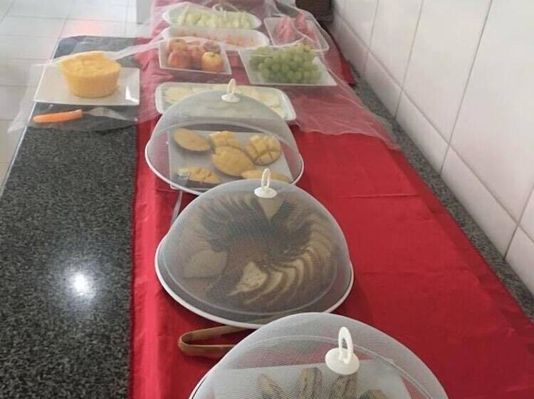 호텔 Pousada Do Rei