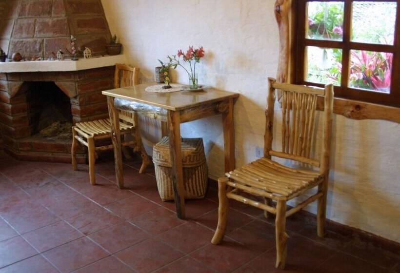 فندق Runa Tupari Homestay Lodge