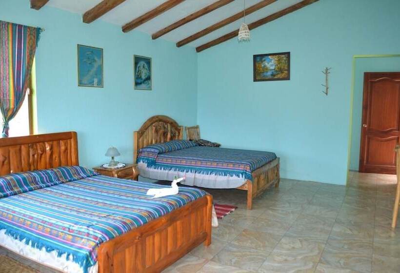 فندق Runa Tupari Homestay Lodge