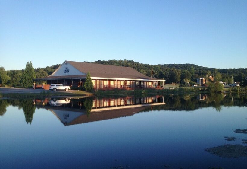 모텔 The Golf Inn At Qc Resort And Rv