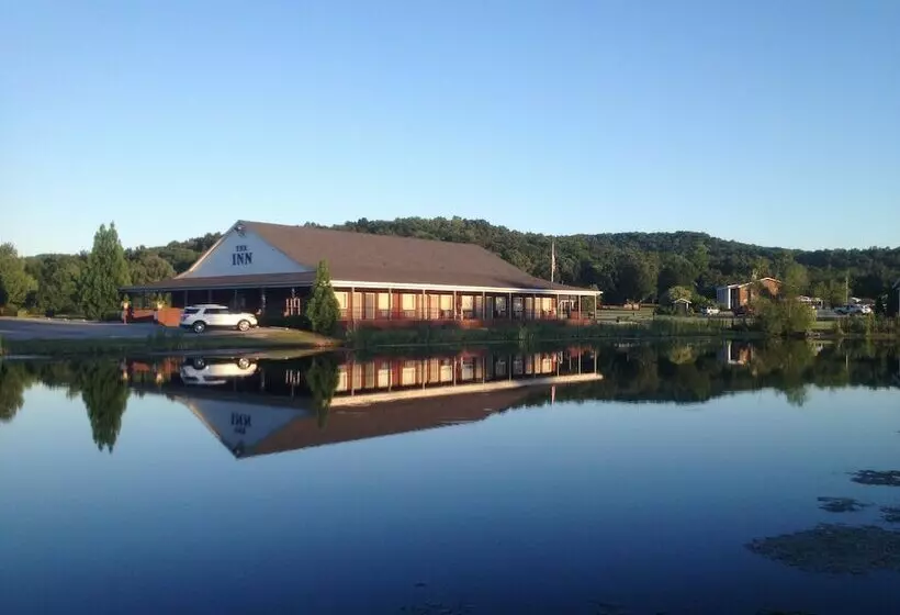 モーテル The Golf Inn At Qc Resort And Rv