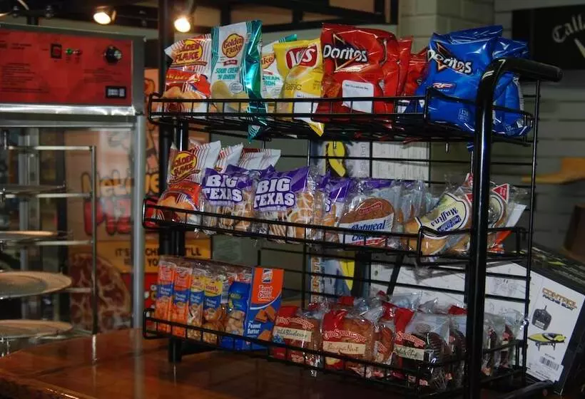 モーテル The Golf Inn At Qc Resort And Rv