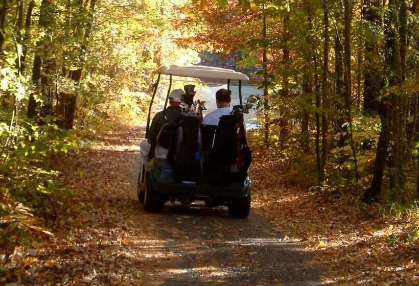 모텔 The Golf Inn At Qc Resort And Rv