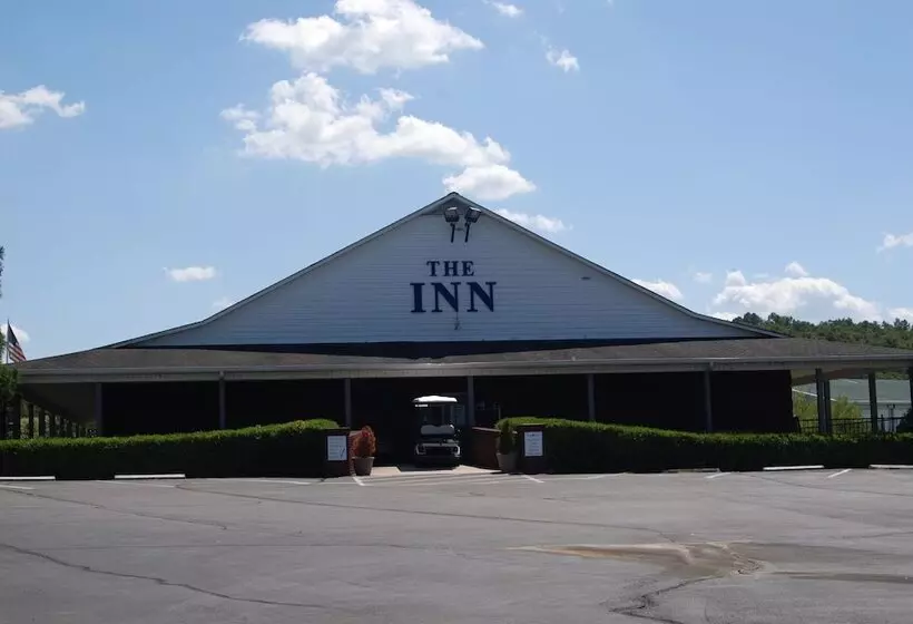 モーテル The Golf Inn At Qc Resort And Rv