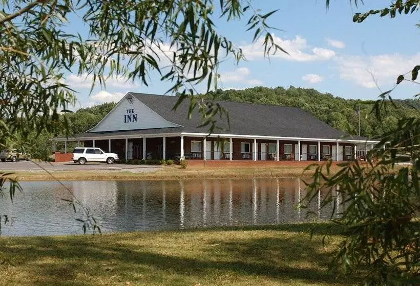 モーテル The Golf Inn At Qc Resort And Rv